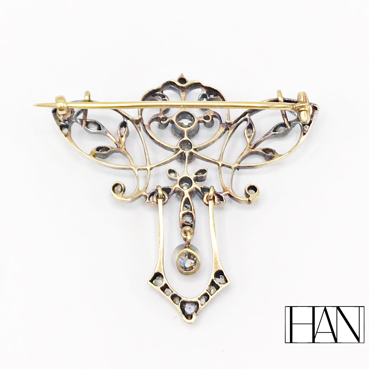 Antique Art Nouveau Brooch in Platinum and 18k Gold with Diamonds